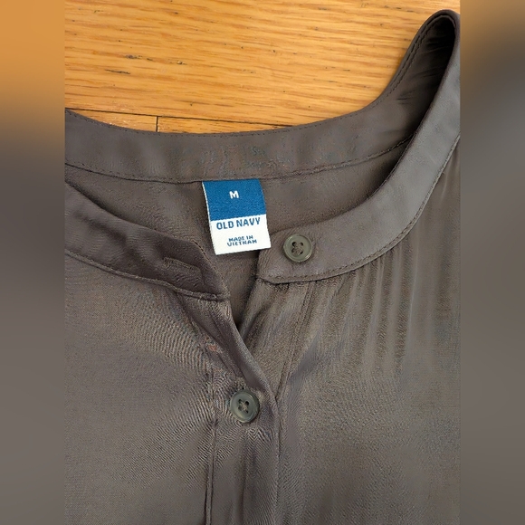Dolman Sleeve Satin Top - Picture 5 of 6